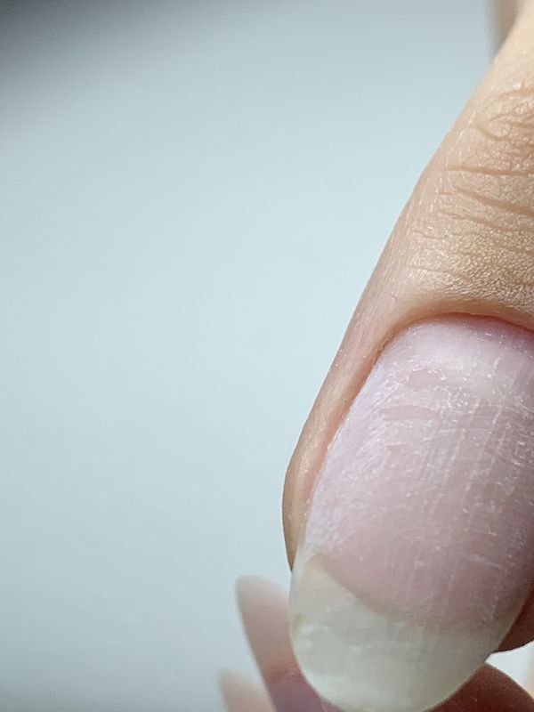 IBX System: La arquitectura invisible que reconstruye tus uñas desde el interior.