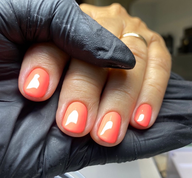 Manicura rusa: por qué no es un servicio exprés (ni lo será)